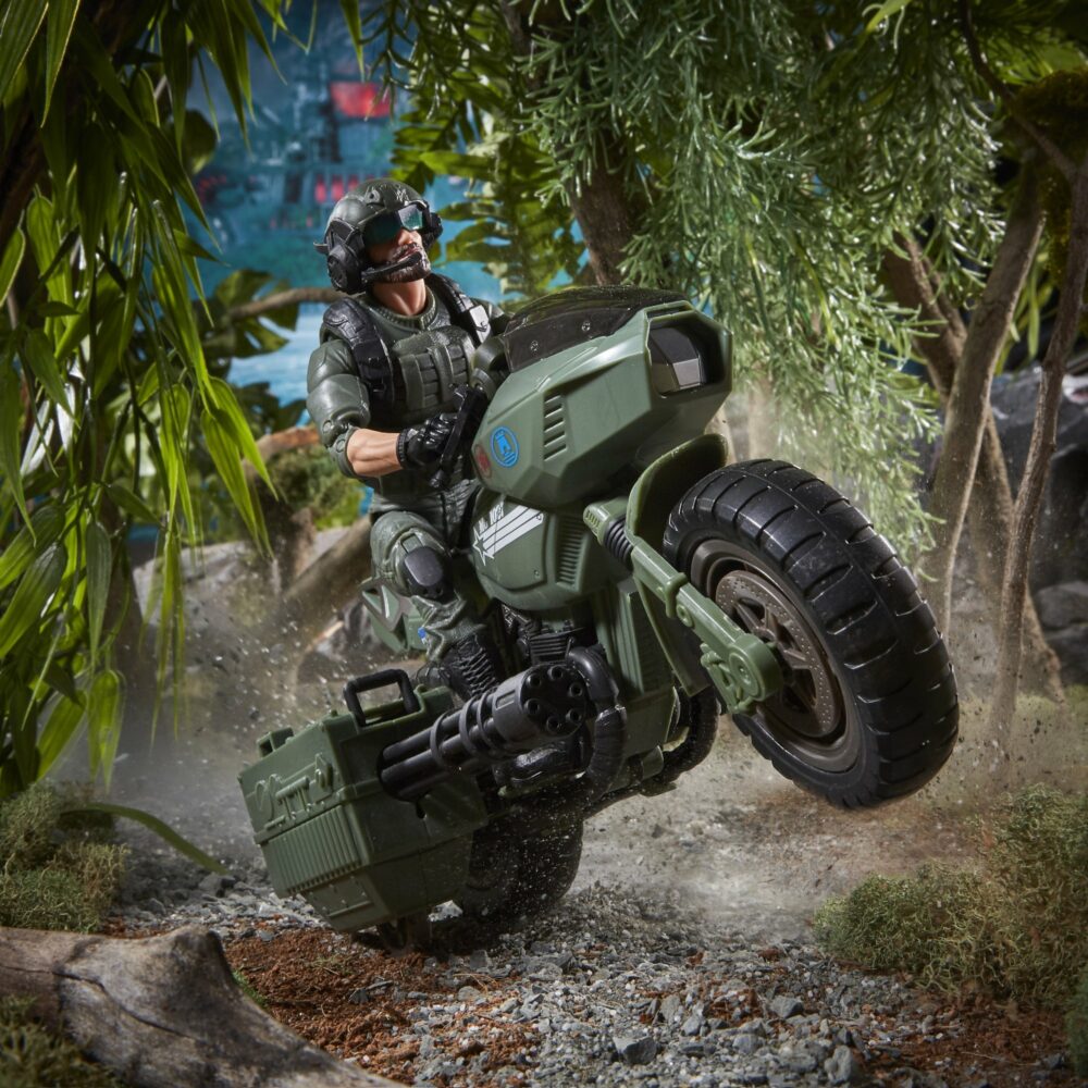 Figura articulada de acción y vehículo militar del personaje ALVIN BREAKER KINNEY WITH RAM CYCLE GI JOE CLASSIFIED SERIES del fabricante HASBRO