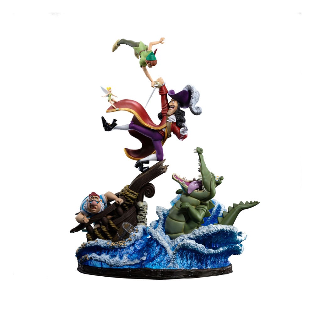 Estatua Deluxe en escala 1/10 de poliresina de Peter Pan vs Hook, tamaño aprox. 40 cm. de Disney alta calidad que recrea este icónico enfrentamiento!
