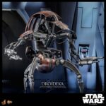 Figura de acción articulada de 30 cm del personaje MASTERPIECE DROIDEKA STAR WARS HOT TOYS 1/6 de HOT TOYS