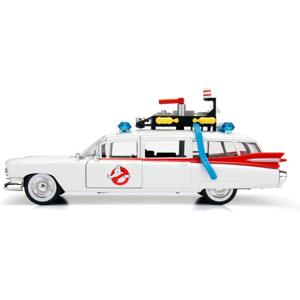 ECTO-1 GHOSTBUSTERS 1/24 SCALE