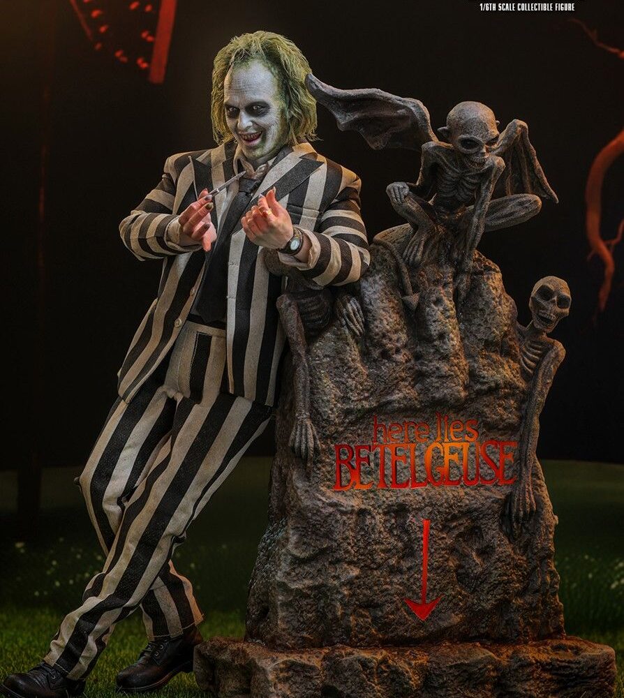 Figura de acción articulada de 30cm del personaje BEETLEJUICE, BEETLEJUICE MOVIE HOT TOYS 1/6 de SIDESHOW