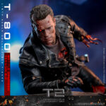 Figura de acción articulada de 30 cm del personaje T-800 BATTLE DAMAGED VERSION 2.0 TERMINATOR 2 MOVIE HOT TOYS 1/6 de SIDESHOW