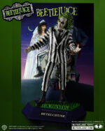 Estatua de 16 cm del personaje ESTATUA BEETLEJUICE MOVIE MANIACS de la marca MCFARLANE TOYS