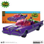 Figura y vehículo escala 1/12 de BATMOBILE & THE JOKER (BATMAN 66´ CÓMIC) RETRO de MCFARLANE TOYS