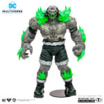 Figura de acción articulada de 30cm del personaje KRYPTONITE DOMSDAY SUPERMAN/BATMAN DC MULTIVERSE de MCFARALNE TOYS