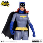 BATGIRL AZUL Y GRIS (BATMAN 66´ COMIC) de MCFARLANE TOYS