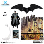 Figura de acción de 17 cm del personaje BATMAN WITH BAT-GLIDER DC MULTIVERSE GOLD LABEL de la marca MCFARLANE TOYS