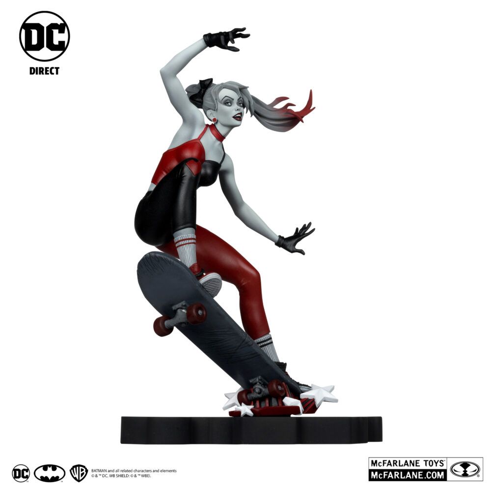 Estatua de 30 cm del personaje ESTATUA HARLEY QUINN POR IVAN TAO de MCFARLEN TOYS