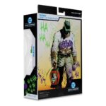 Figura de acción articulada de 17 cm del personaje BATMAN LAST KNIGHT OF EARTH JOKERIZED DC MULTIVERSE GOLD LABEL de la marca MCFARLANE TOYS