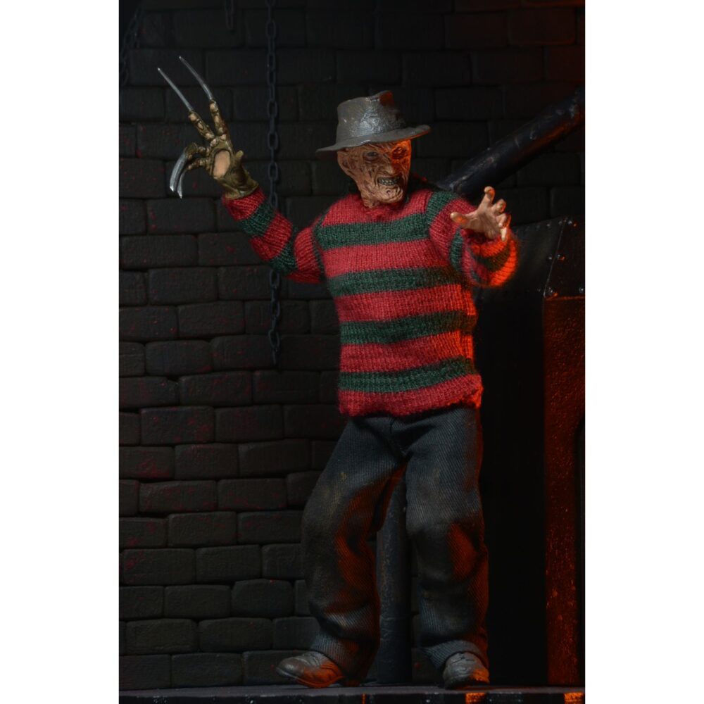 Figura de acción articulada de 17 cm del personaje FREDDY KRUEGER CLOTHED. PESADILLA EN ELM STREET 3 de NECA