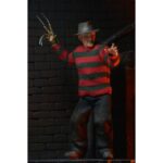 Figura de acción articulada de 17 cm del personaje FREDDY KRUEGER CLOTHED. PESADILLA EN ELM STREET 3 de NECA