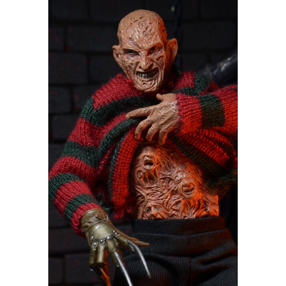 Figura de acción articulada de 17 cm del personaje FREDDY KRUEGER CLOTHED. PESADILLA EN ELM STREET 3 de NECA