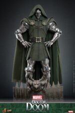 Figura de acción articulada de 30 cm del personaje DOCTOR DOOM COMIC MASTERPIECE 16 HOT TOYS de SIDESHOW