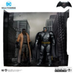 Pack de dos figuras de accion articuladas de 17 cm de los personaje BATMAN ARMOR SUIT AND BATMAN KNIGHTMARE COLLECTOR EDITION GOLD LABEL de MCFARLANE TOYS