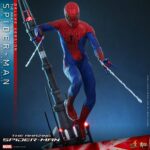 Figura de acción articulada de 30 cm del personaje THE AMAZING SPIDER-MAN DELUXE MASTERPIECE 16 HOT TOYS de Sideshow