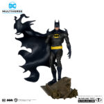 Figura de acción articulada de 16 cm del personaje BATMAN (DETECTIVE COMICS 587: NIGHT PEOPLE) GOLD LABEL DC MULTIVERSE de Mcfarlane toys