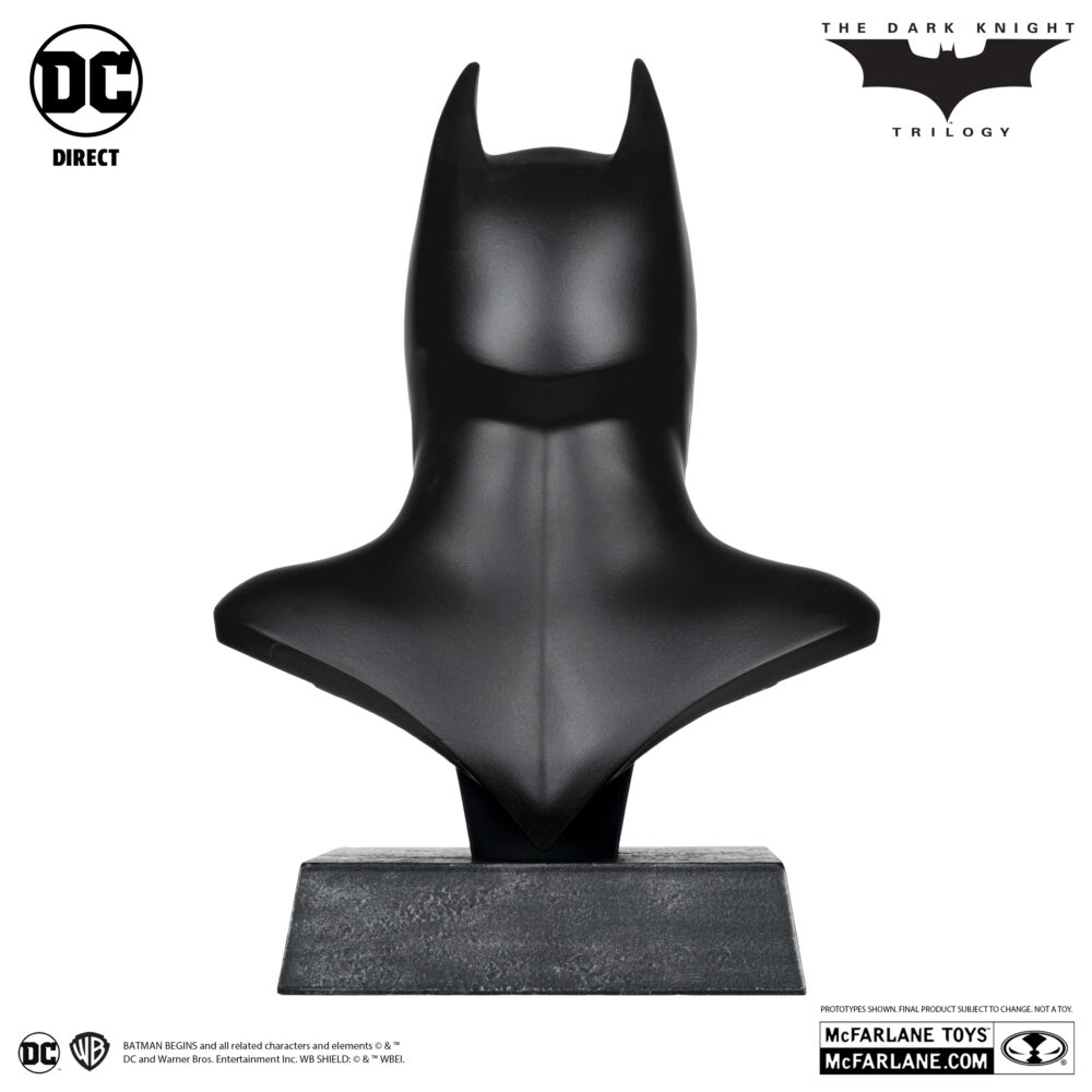 MÁSCARA DE BATMAN BEGINS RÉPLICA 1/3 de la marca MCFARLANE TOYS