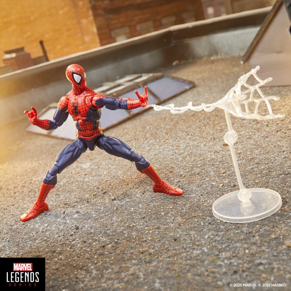 Figura de acción premium de 16 cm del personaje MAXIMUM SPIDER-MAN MARVEL LEGENDS SERIES de HASBRO