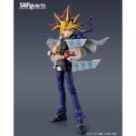 Figura de acción articulada de 16 cm del personaje YAMI YUGI YU-GI-OH DUEL MONSTERS SH FIGUARTS de Tamashii Nations
