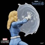 Figura de acción articulada de 16 cm del personaje INVISIBLE WOMAN MARVEL LEGENDS de HASBRO