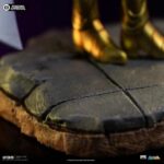 Estatua de ARIES MU SAINT SEIYA ART SCALE 1/10 de la marca IRON STUDIOS