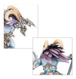 THOUSAND SONS: COMBAT PATROL . El Príncipe Daemon Zadophon es un poderoso hechicero y un guerrero monstruoso cuya sola presencia infunde terror y retuerce el tejido del destino hasta amoldarlo a los planes de Tzeentch. Sus rituales empíreos se vuelven todavía más potentes si consume un fragmento de sustancia de las almas de algún secuaz caído. Está acompañado de Kaa’skrek, un Chamán Tzaangor que descarga feroces bombardeos psíquicos sobre el enemigo mientras surca los cielos sobre su disco daemónico. Tres Tzaangors Iluminados protegen a su líder, y una unidad de Marines Rúbrica avanza para reclamar territorio con una devastadora tormenta de munición infierno y fuego disforme. Esta caja contiene 15 miniaturas de plástico que representan una fuerza completa de Prisma de Zadophon para usar en partidas de Patrulla de Warhammer 40,000. Es una forma ideal de empezar un ejército de los Mil Hijos o ampliar tu colección, y es más económica que comprar el contenido por separado. El Príncipe Daemon puede montarse de una amplia variedad de formas para adaptarlo a tu Dios del Caos y estilo preferidos. Puede equiparse con un cañón infernal y una espada forjainfernal o hacha daemónica, o con un par de zarpas maléficas. Los Tzaangors Iluminados pueden montarse también como Tzaangors Iluminados con arcos largos del destino, proféticos arqueros mutantes. Los Marines Rúbrica pueden equiparse con bólteres infierno o lanzallamas disformes. Uno puede montarse con un letal cañón cosechaalmas y otro puede portar un Icono de llamas. El Aspirante Hechicero que los lidera puede equiparse con una pistola bólter infierno o una pistola de llamas disformes.