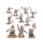 COMBAT PATROL: WORLD EATERS El Príncipe Daemon Vorrakh ha derramado océanos de sangre, pero para él nunca es suficiente. Al frente de su grupo de asesinos enloquecidos realiza una recolecta interminable de cráneos para Khorne. Su Maestro Verdugo le ayuda a liderar a las tropas para que él pueda centrarse en objetivos mayores, usando a los Bersérkeres y Chakales para abrirse paso a machetazos hacia una sangrienta victoria.