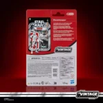Esta figura inspirada en un Soldado de asalto, de Star Wars: Una nueva esperanza, mide 9,5 cm y es una increíble adición a toda colección. Inspiradas en la línea original, estas figuras coleccionables y sus embalajes cuentan con detalles y diseños premium. Asimismo, la decoración alcanza el nivel de un objeto de colección que los fans conocen y aman. ¡Que la Fuerza te acompañe!