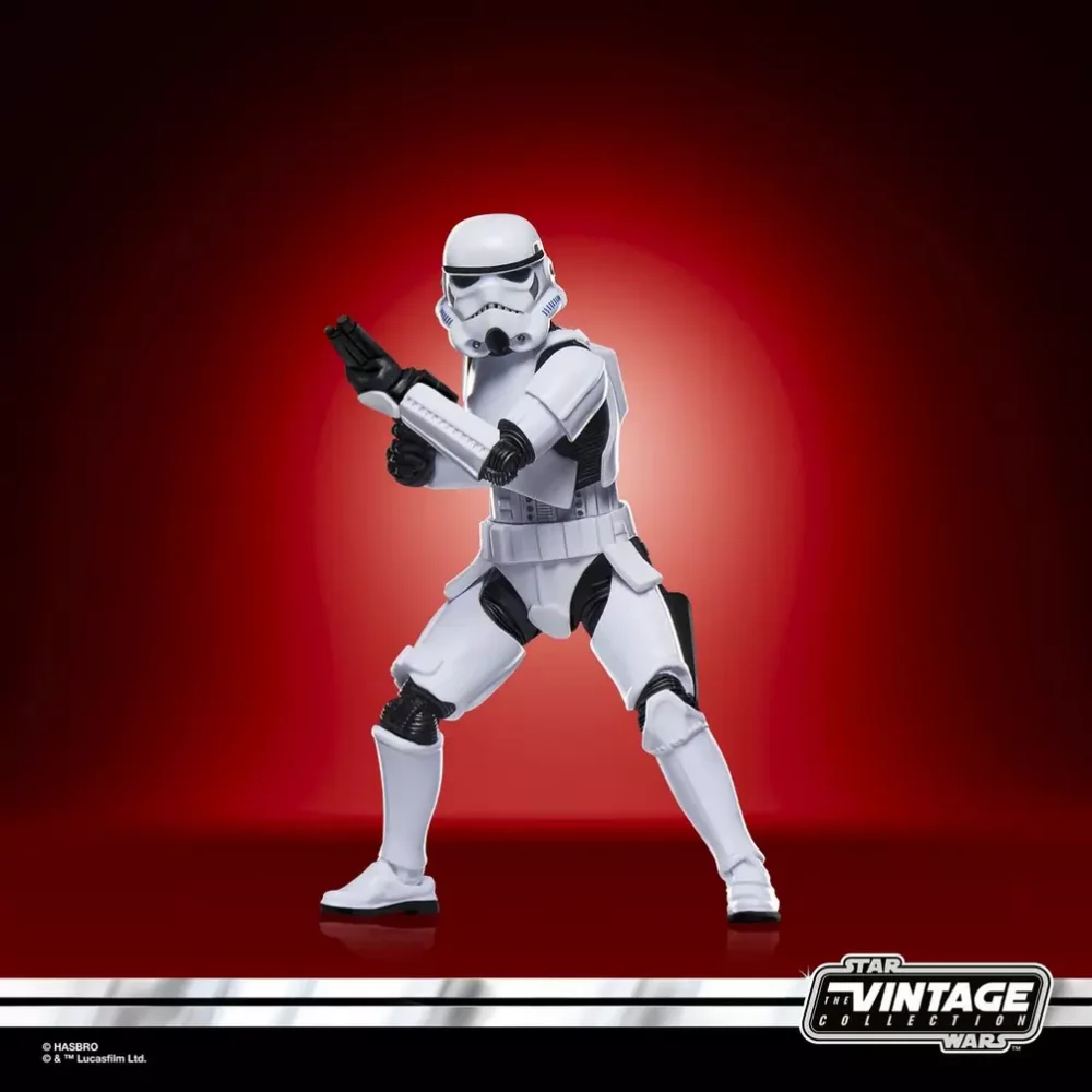 Esta figura inspirada en un Soldado de asalto, de Star Wars: Una nueva esperanza, mide 9,5 cm y es una increíble adición a toda colección. Inspiradas en la línea original, estas figuras coleccionables y sus embalajes cuentan con detalles y diseños premium. Asimismo, la decoración alcanza el nivel de un objeto de colección que los fans conocen y aman. ¡Que la Fuerza te acompañe!