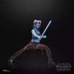 STAR WARS THE BLACK SERIES AAYLA SECURA. La línea Star Wars The Black Series incluye figuras, vehículos y artículos para juego de rol inspirados en los más de 40 años de legado que nos ha dado la galaxia de Star Wars. Para que los fans puedan recrear escenas galácticas de los cómics, las películas y las series con fidelidad. Con características y detalles excelentes, la línea The Black Series personifica la calidad y el realismo que los devotos de Star Wars adoran. ¡Que la Fuerza te acompañe!