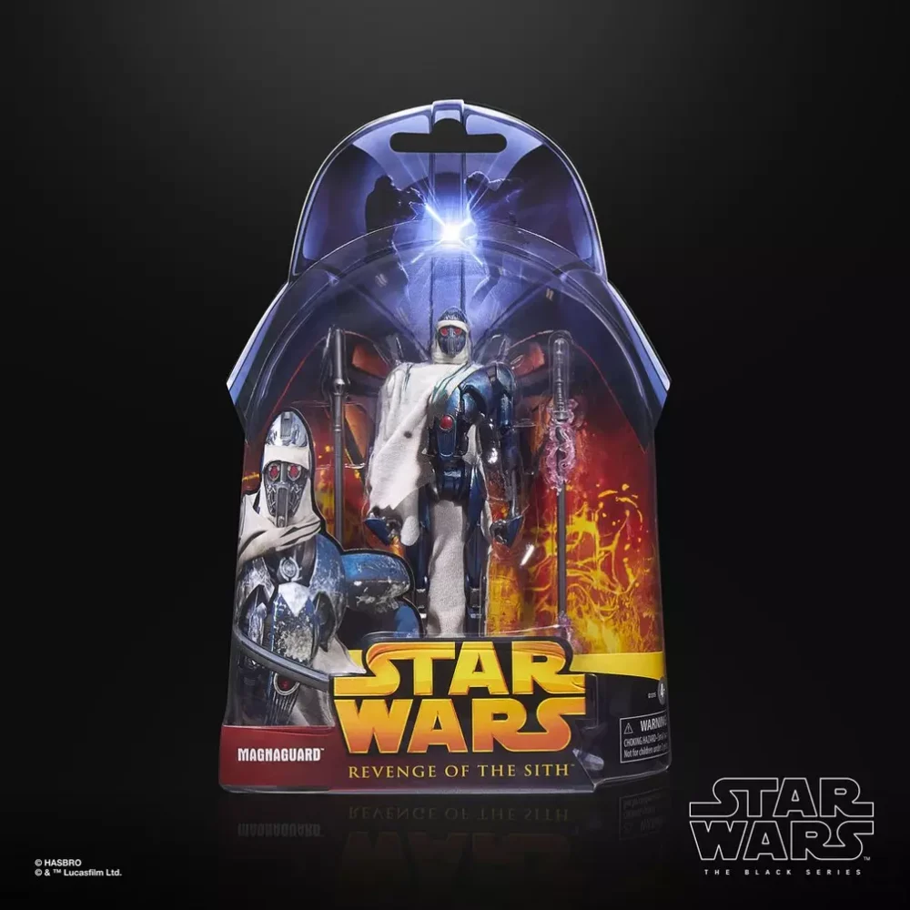 STAR WARS THE BLACK SERIES MAGNAGUARD. La línea Star Wars The Black Series incluye figuras, vehículos y artículos para juego de rol inspirados en los más de 40 años de legado que nos ha dado la galaxia de Star Wars. Para que los fans puedan recrear escenas galácticas de los cómics, las películas y las series con fidelidad. Con características y detalles excelentes, la línea The Black Series personifica la calidad y el realismo que los devotos de Star Wars adoran. ¡Que la Fuerza te acompañe!