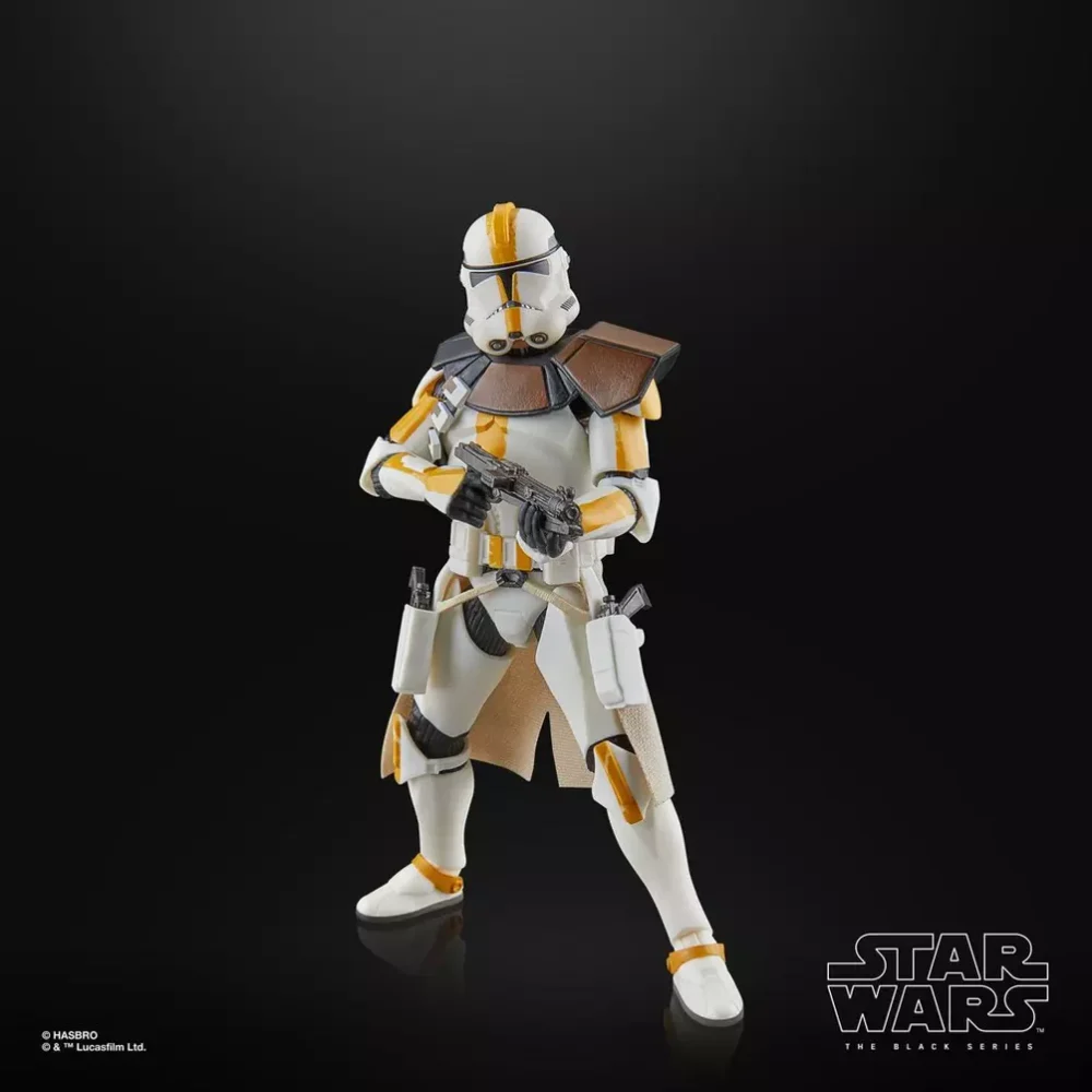 La línea Star Wars The Black Series incluye figuras, vehículos y artículos para juego de rol inspirados en los más de 40 años de legado que nos ha dado la galaxia de Star Wars. Para que los fans puedan recrear escenas galácticas de los cómics, las películas y las series con fidelidad. Con características y detalles excelentes, la línea The Black Series personifica la calidad y el realismo que los devotos de Star Wars adoran. ¡Que la Fuerza te acompañe!