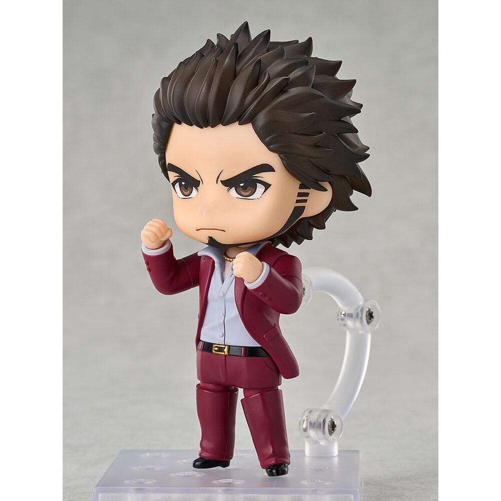 Ichiban kasuga yakuza nendoroid. Se incorpora a la colección nendoroid de good smile arts shanghai la figura de 10 cm de ichiban kasuga, uno de los personajes principales de la saga de videojuegos "yakuza" a partir de "yakuza: like a dragon".   contiene 3x placas faciales (cara sonriente, de batalla y contenta) y diversos accesorios: 1x bate de béisbol, 1x bebida energética, 1x smartphone, 1x base con soporte y otras partes opcionales para diferentes poses.   puedes mostrarla junto a kazuma kiryu figura 10 cm yakuza nendoroid (se vende por separado).