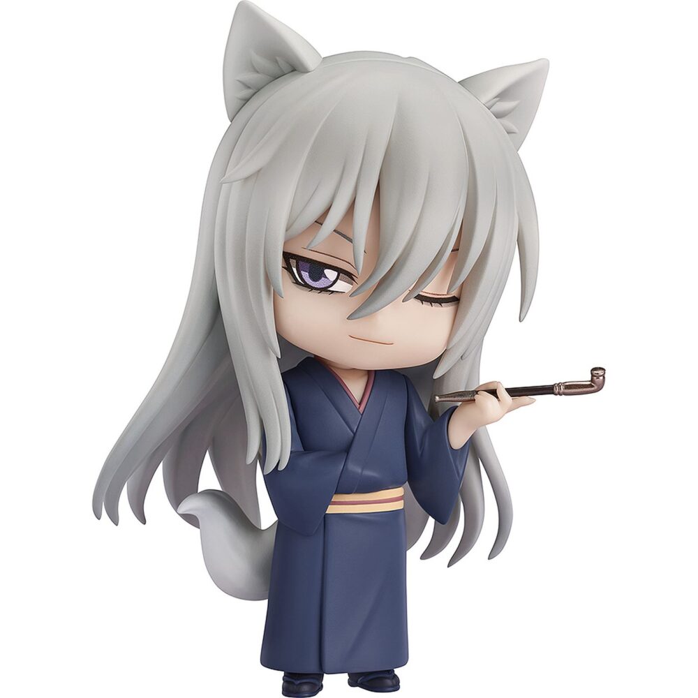 Tomoe: fox spirit kamisama kiss nendoroid ligh. Good smile arts shanghai lanza la figura de tomoe en su versión espíritu zorro del anime "kamisama kiss". Pertenece a la línea  nendoroid light, una opción más asequible y con menos piezas, pero que mantiene la compatibilidad de cabeza y placas faciales con las nendoroid estándar. Incluye 1x placa facial, 1x cuerpo con brazos y piernas, y 1x pipa como accesorio opcional. Mide aproximadamente 10 cm. Incluye base para exposición.