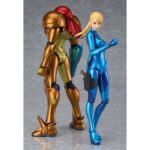 SAMUS ARAN ZERO SUIT VERSION METROID OTHER M FIGMA. Desde el videojuego para Nintendo Wii "Metroid: Other M" regresa esta impresionante figura de Samus Aran. La protagonista del videojuego, en su versión Zero Suit, está hecha en PVC y mide 13,5 cm de altura. Pertenece a la colección Figma de Good Smile Company e incluye manos intercambiables, 1x pistola, 1x casco, 1x parte del pelo para mostrar a Samus más joven y 1x base articulada. Puedes exponerla junto a SAMUS ARAN FIGURA 15 CM METROID OTHER M FIGMA (se vende por separado).