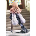 TAIGA AISAKA DRESS VERSION TORADORA 1/7. Luminous Box presenta la estatua a escala 1/7 de Taiga Aisaka Dress Version, inspirada en su personaje en el anime “Toradora!". Taiga aparece con un vestido voluminoso y elegante, una espada de madera en mano y una base circular que se asemeja al mármol. Decorada con perlas y detalles en púrpura. Mide aproximadamente 23 cm de alto y está fabricada en PVC.