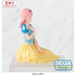 HINA CHONO CULTURAL FESTIVAL BLUE BOX PM PERCHING. Sega suma a su colección PM Perching esta figura de Hina Chono, inspirada en su atuendo del Festival Cultural en el anime "Blue Box". La figura está fabricada en PVC, mide aproximadamente 9 cm de alto y 9 cm de ancho, y es ideal para colocarla sobre superficies planas.