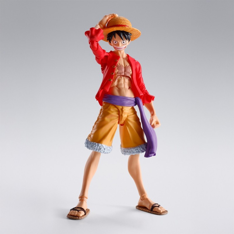 MONKEY D LUFFY RAID OF ONIGASHIMA ONE PIECE SH FIGUARTS. Tamashii Nations vuelve a presentar para la colección de S.H. Figuarts la figura de Monkey. D. Luffy -The Raid on Onigashima-, basada en su apariencia en el arco "The Raid on Onigashima" del anime "One Piece". La figura mide 14,5 cm. y contiene 3x expresiones opcionales, 2x pares de manos opcionales y 1x set de pelo.
