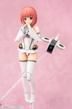 AIKA AIKAWA ALICE GEAR AEGIS MEGAMI DEVICE MODEL KIT.  Kotobukiya nos presenta el modelo del videojuego "Alice Gear Aegis", tamaño aprox, 16 cm. Usando la tecnología de ensamblaje Snap-Fit no tendrás problemas a la hora de montarlo. No requiere pintado