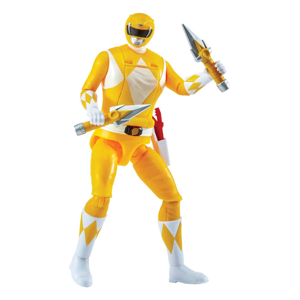 Auto-morphin yellow ranger mighty morphin power rangers. El auto-morphin yellow ranger viene con sus características power daggers y el blade blaster en forma de cuchilla y blaste. La figura está multiarticulada y tiene el mismo aspecto que trini kwan del original de mighty morphin power rangers.