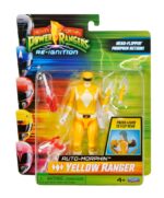 AUTO-MORPHIN YELLOW RANGER MIGHTY MORPHIN POWER RANGERS. El Auto-Morphin Yellow Ranger viene con sus características Power Daggers y el Blade Blaster en forma de cuchilla y blaste. La figura está multiarticulada y tiene el mismo aspecto que Trini Kwan del original de Mighty Morphin Power Rangers.