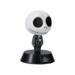 PESADILLA ANTES DE NAVIDAD LÁMPARA ICONS JACK. Esta lámpara Jack de 10 cm de Paladone Products es un ícono bellamente elaborado que captura la esencia del querido personaje. Hecha con atención al detalle, esta Pesadilla antes de Navidad Lámpara Icons Jack es perfecta para añadir un toque de encanto espeluznante a cualquier habitación. Su tamaño compacto la hace fácil de exhibir en un escritorio o estante, y su diseño intrincado asegura que será un tema de conversación. Añade esta decoración de Pesadilla antes de Navidad a tu colección hoy.