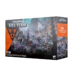 KILL TEAM: TYPHON (ESPAÑOL). Las reverberaciones del Gran Cañón han destapado brotes alienígenas entre los cimientos de la gran ciudad de Colmena Fissilicus. En un intento de frenar la infestación, Tecnosacerdotes con aumentos biónicos guían a Clados de batalla de servidores cíborg a las entrañas de la ciudad colmena, pero terminan despertando a monstruosos xenos y la situación desemboca en una lucha encarnizada. Esta expansión contiene dos comandos multicomponente de plástico y encaje a presión, un set de elementos de terreno de temática tiránida, una horda de agentes no jugadores para juego en solitario o cooperativo, reglas, tarjetas de datos y accesorios para tus partidas de Kill Team. Continúa la narrativa sobre Volkus e introduce nuevas formas de jugar, más agentes y estrategias. Es un modo ideal de añadir aún más variedad a tus partidas.
