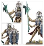SPEARHEAD: OSSIARCH BONEREAPERS–MORTISAN ELITE. La Élite Mortesana son los guerreros colosales de los Osiarcas Cosechahuesos, considerados entre sus constructos más mortíferos. Los Mortesanos de la orden de los Formahuesos reúnen en ocasiones cohortes de estas monstruosas creaciones para perfeccionar su modificación ósea en plena batalla. La mera visión de estas fuerzas es aterradora: son la auténtica élite de la necrópolis. Si quieres reclamar los Reinos Mortales en nombre de Nagash, esta caja es el modo perfecto de empezar una colección de Osiarcas Cosechahuesos o de ampliar tu ejército de Warhammer Age of Sigmar, y resulta más económica que comprar los kits por separado. Lidera la fuerza un Mortesano Formahuesos, un poderoso mago que puede modificar e incluso crear constructos óseos completos. La poderosa Guardia Immortis y los Acechantes de la Necrópolis se ocupan de brindar protección mientras los Propiciadores Morghast planean sobre sus cabezas y atacan donde menos se les espera. Estas miniaturas componen una fuerza de Punta de lanza completa, lo que significa que podrás lanzarte a jugar partidas tácticas e intensas desde el primer momento. Los petos, armas y cabezas de los Acechantes de la Necrópolis son intercambiables, y uno de ellos puede montarse blandiendo dos enormes espadas en lugar de las cuatro pequeñas. La Guardia Immortis también tiene petos, armas, escudos y cabezas intercambiables. Los Propiciadores Morghast pueden ir armados con una alabarda (con distintos filos a elegir) o un par de espadas. También pueden montarse como Heraldos Morghast.