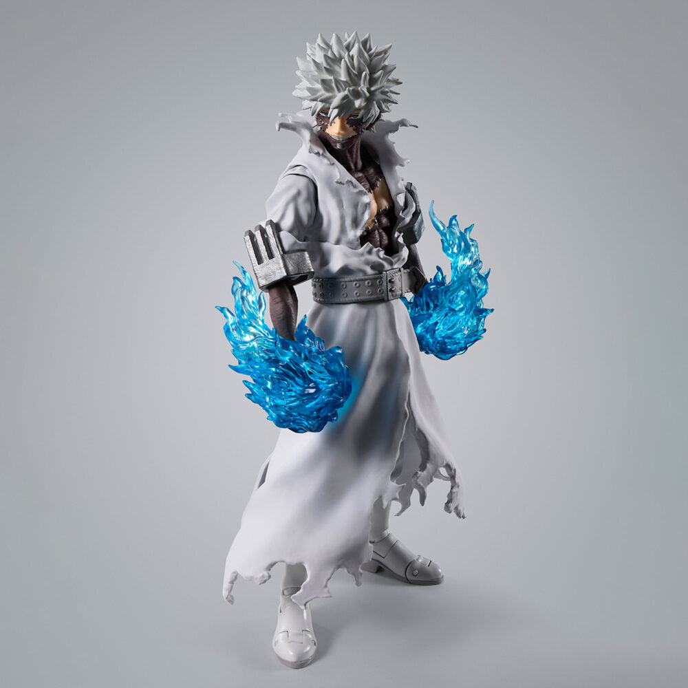 Dadi my hero academia sh figurts. Tamashii nations vuelve a presentar, dentro de la colección s. H. Figuarts, la figura collectors shop de toya "dabi" todoroki, uno de los antagonistas del anime “my hero academia”. Está hecha en pvc, mide unos 16 cm e incluye 3x pares de manos intercambiables, 1x par de manos con efecto de llamas azules, 2x expresiones faciales y 2x efectos completos de llamas azules para reproducir el súpermovimiento "puño incandescente". Unidades limitadas.