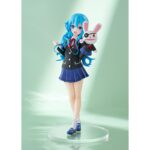 YOSHHINO: SCHOOL UNIFORM DATE A LIVE V POP UP PARADE L. Good Smile Company presenta, dentro de su colección Pop Up Parade L, la figura de Yoshino con uniforme escolar, inspirada en el personaje del anime "Date A Live V". Esta figura mide aproximadamente 18 cm de altura e incluye un soporte circular transparente. Fabricada en plástico con excelentes detalles.