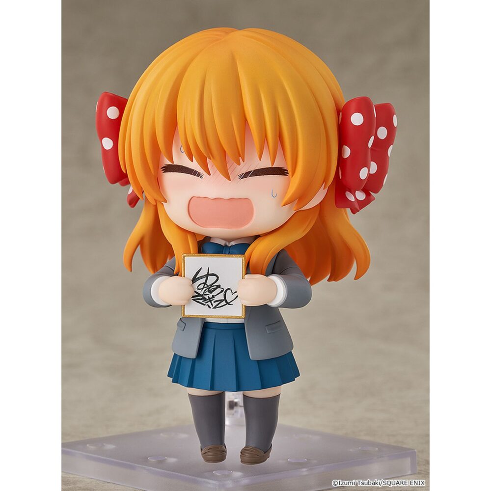 Chiyo sakura monthly girl nozaki-kun nendoroid. Good smile arts shanghai lanza esta figura de la colección nendoroid de chiyo sakura basada en el personaje del manga “monthly girls' nozaki-kun" (o "nozaki y su revista mensual para chicas" en españa). Mide aproximadamente 10 cm de altura e incluye 3x placas faciales (sonriente, emocionada y asustada), 1x shikishi para autógrafos, 1x pincel, 1x manuscrito, 1x cojín de nozaki-kun con diseño especial de izumi tsubaki, 1x base soporte transparente para su exhibición y otras piezas opcionales para recrear distintas escenas. Ideal para exponer con mikoto mikoshiba monthly girl nozaki-hun nendoroid (se vende por separado).