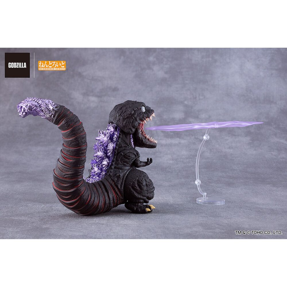 Shin godzilla 2016 nendoroid. Good smile company incorpora a su colección nendoroid la figura de godzilla basada en su imponente aparición en la película "shin godzilla" de 2016. Esta figura de aproximadamente 10 cm incluye diversas piezas intercambiables para recrear poses icónicas: 2x placas faciales con mandíbula cerrada y abierta, 2x reguladores dorsales intercambiables, 1x efecto de regulación térmica y 1x efecto de llama explosiva. Se presenta pintada detalladamente, totalmente articulada y con base expositora transparente incluida.