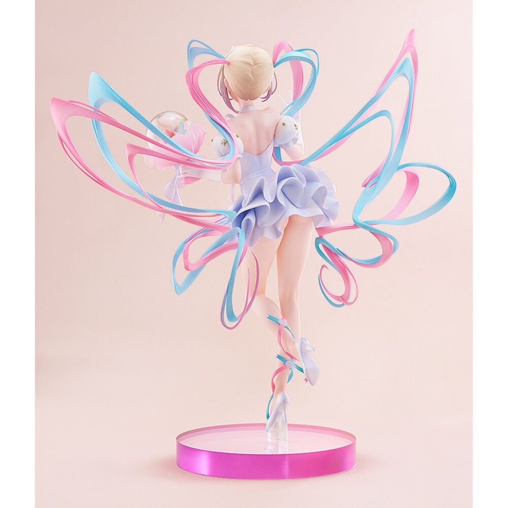 Omgkawaiiangel: anniversary party needy streamer overload 1/7. Good smile company presenta esta figura a escala 1/7 de omg kawaii angel con su vestido de fiesta, inspirada en su aparición en la segunda exposición de "needy streamer overload". Mide aproximadamente 23 cm e incluye 1x base circular de color rosa para su exposición. Destaca por sus coletas con forma de alas y un acabado nacarado de efecto aurora.