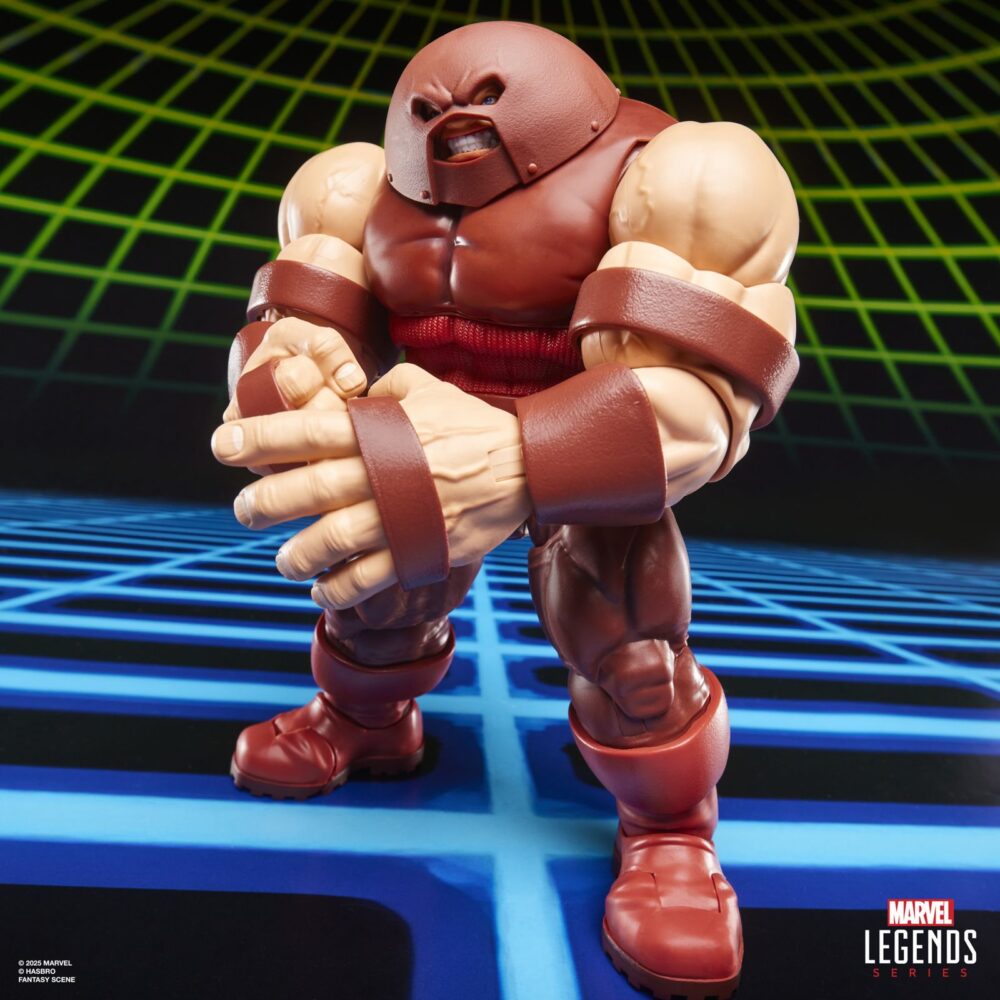 Juggernaut gamerverse marvel legends series. Hasbro incorpora a la línea gamerverse de la colección marvel legends series esta figura articulada de juggernaut basada en su aparición como luchador en la saga de videojuegos "marvel vs capcom". Su altura real alcanza los 22 cm, y ofrece un diseño premium con 20 puntos de articulación que permiten recrear poses dinámicas. Incluye x2 manos alternativas y 1x efecto de golpeo. Se presenta en una caja con ventana con diseño retro. Unidades limitadas.